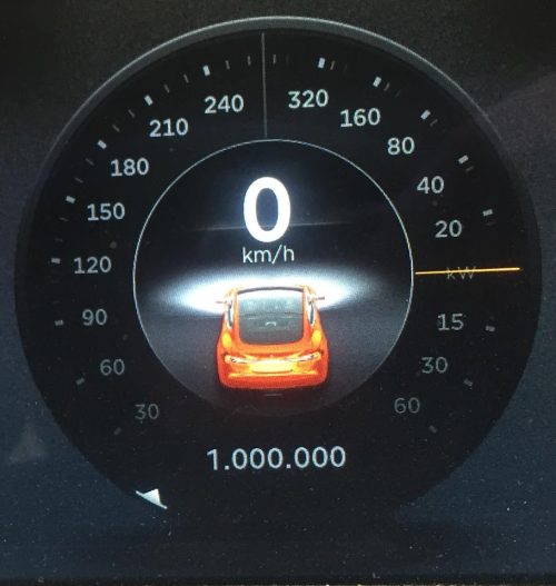 Tesla World Record. Fastest 100% electric car to reach 1.000.000 kilometers